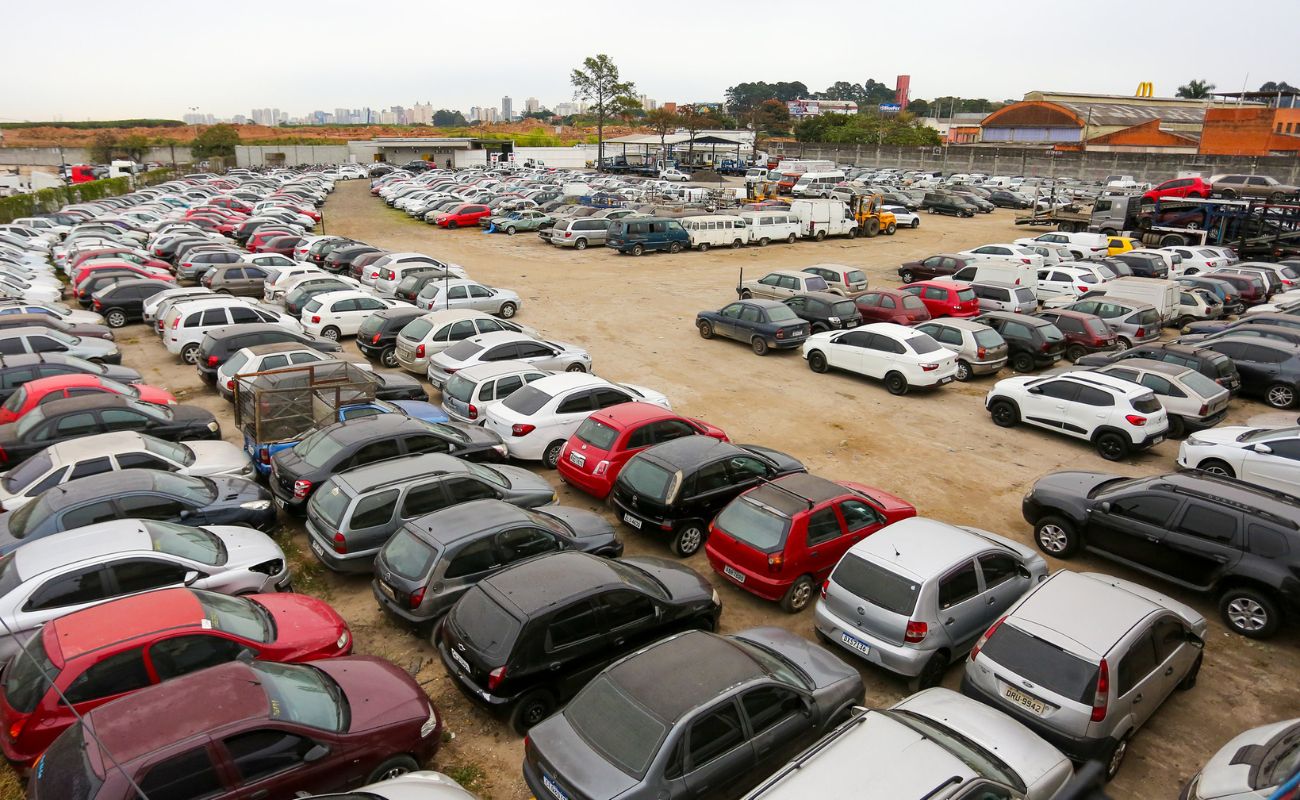 Como Funciona o Leilão do Detran de carros Apreendidos?